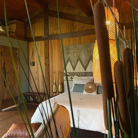 Pine Lodge - Direct Train To Porto فالونغو المظهر الخارجي الصورة